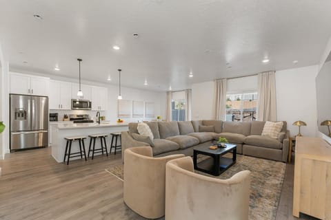 Long Valley Leisure townhouse House in Washington