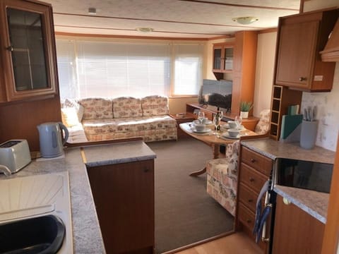 Lincolnshire Sunrise Views Campground/ 
RV Resort in Mablethorpe