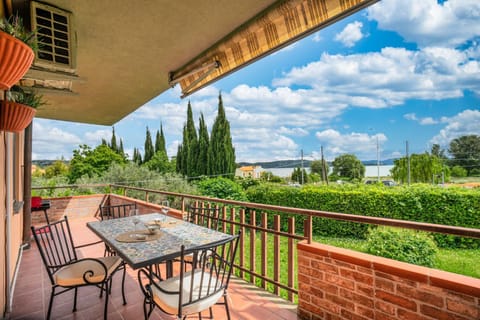 View (from property/room), Balcony/Terrace