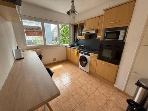 4 bedroom apartment Apartment in Saint-Herblain