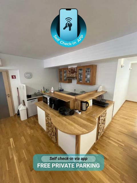 Dining area, Communal kitchen, Text overlay