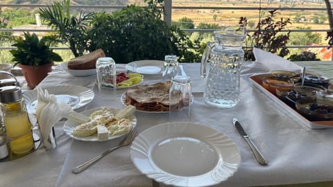 Borsh Selavi Guest House Bed and Breakfast in Vlorë County, Albania