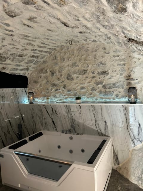 Appartement avec jacuzzi Apartment in Sisteron