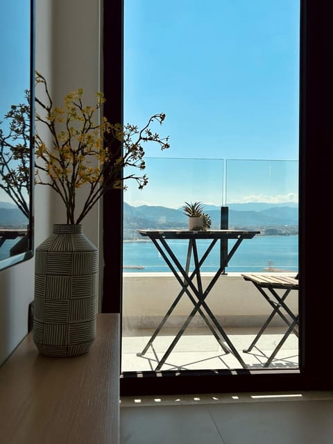 View (from property/room), Living room, Sea view