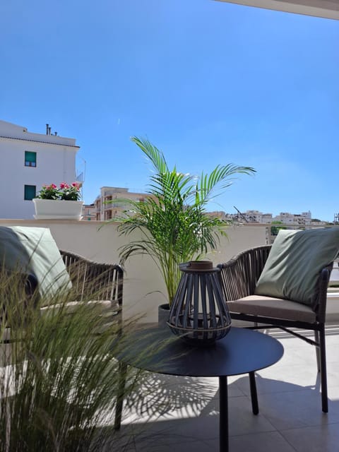 Balcony/Terrace, Seating area