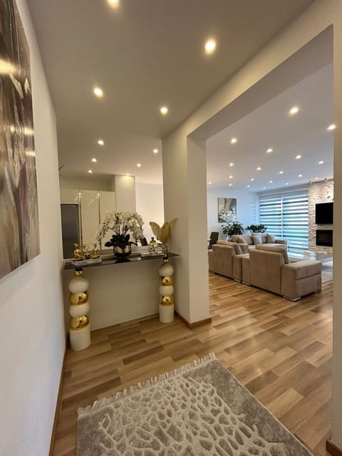 Deluxe Apartment in the Heart of Peja Apartment in Montenegro