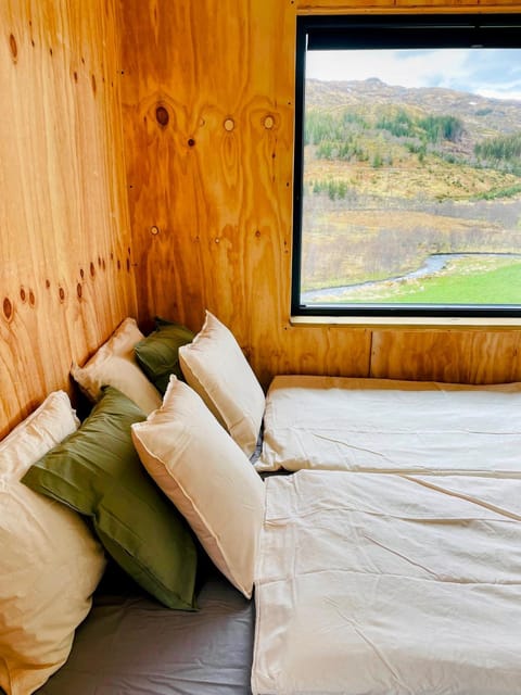 Nykmark - Eco House - Room Tuva Bed and Breakfast in Lofoten