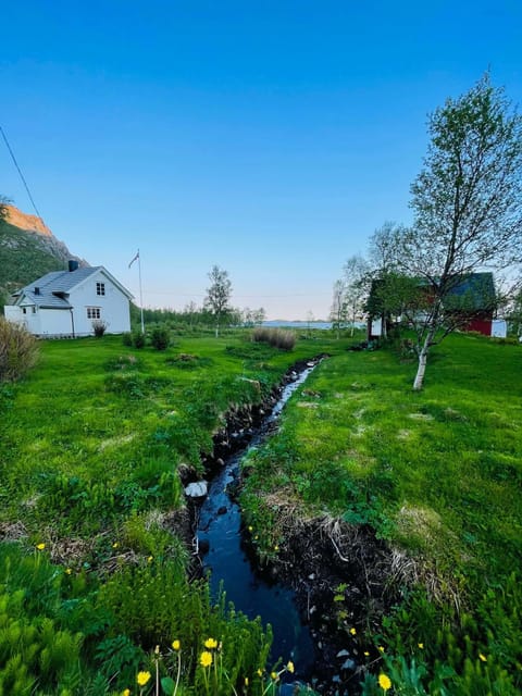 Lofoten view Skokkelvika House in Lofoten