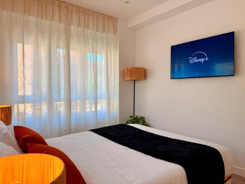 TV and multimedia, Photo of the whole room, Evening entertainment