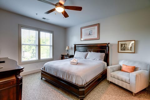 Quiet Condo - Prime Locale within mins to DT House in East Nashville