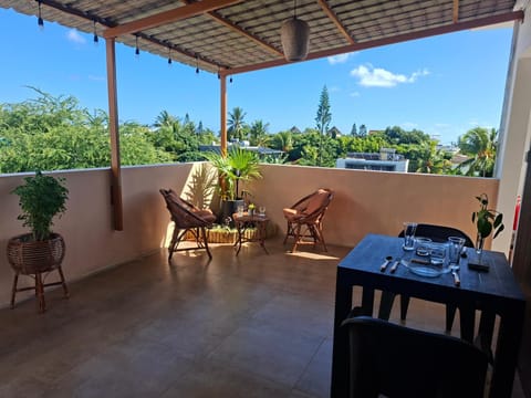 Patio, Day, View (from property/room), Balcony/Terrace, Dining area