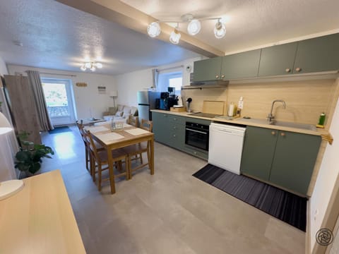 Dining area, Meals, stove, kitchen