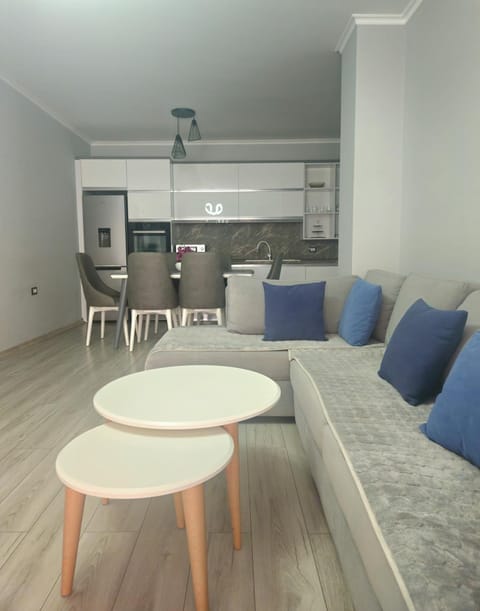 Kitchen or kitchenette, Living room, Dining area, oven, stove
