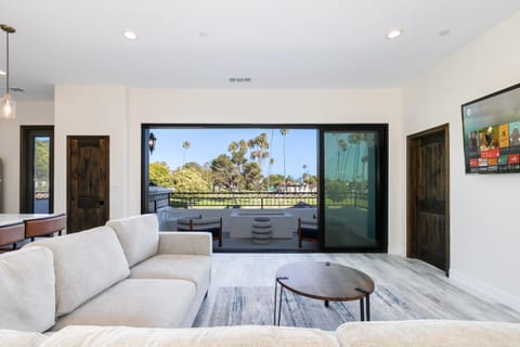 TV and multimedia, View (from property/room), Living room