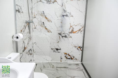 Le Jardin Glamping Resort in Serbia