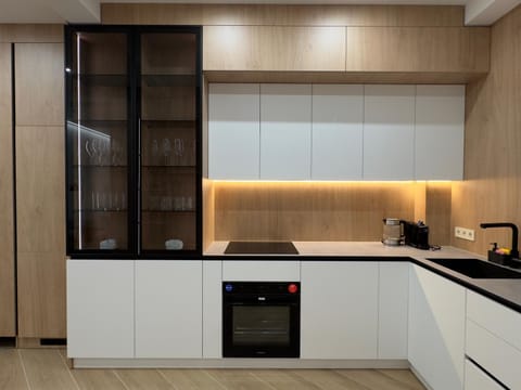 Kitchen or kitchenette, oven, stove