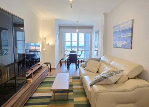 TV and multimedia, Living room, Dining area, Sea view