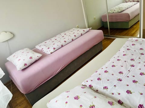 Avenue Econ Apartment Mostar Apartment in Mostar