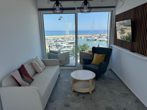 Latchi Marina Top View Apartment in Poli Crysochous