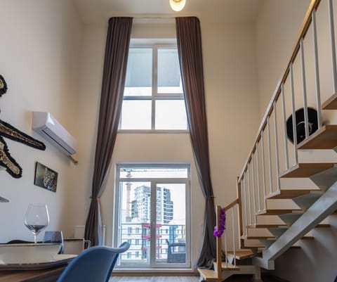 Living room, Seating area, air conditioner