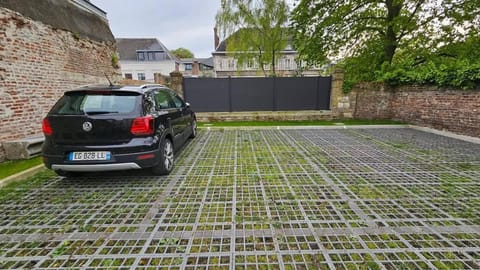 Elegant apartment in a luxury residence Apartment in Arras