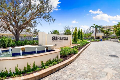 Property building, Property logo or sign