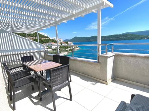 Apartments Domane Nenad Apartment in Neum