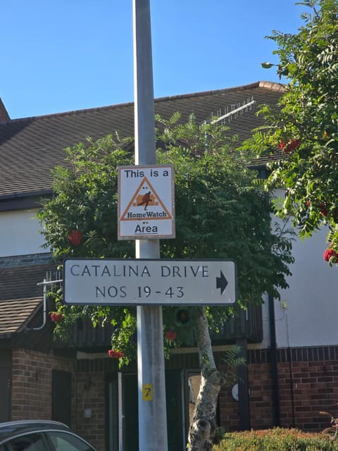 Catalina19 Guest home share Vacation rental in Poole