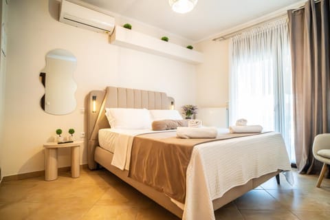 Bed, Photo of the whole room, Bedroom, towels, air conditioner