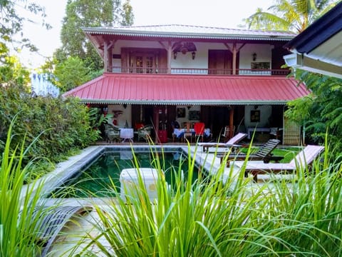 Property building, Garden view, Pool view