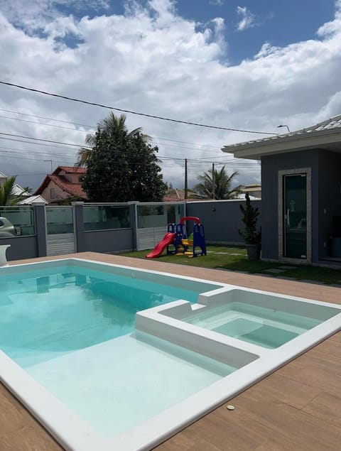 Garden, Swimming pool