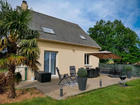 Property building, Garden, Garden, Garden view, Garden view