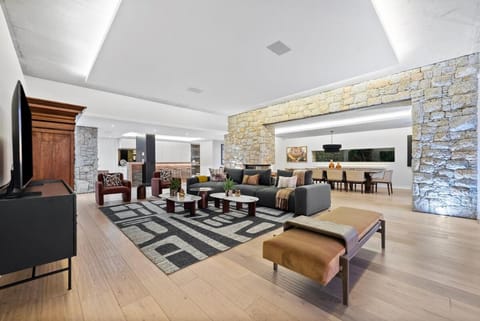 Sea and Stone Villa Villa in Camps Bay