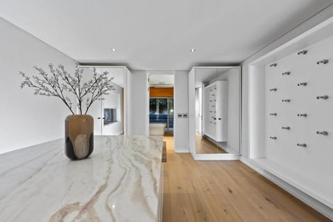 Sea and Stone Villa Villa in Camps Bay