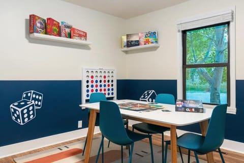 Downtown Lava - Views Huge Yard Slide Games House in Lava Hot Springs