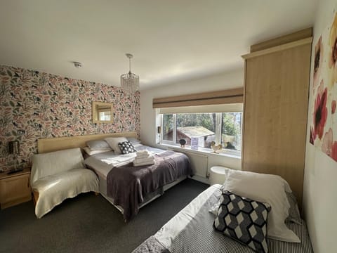 Station Approach B&B Boutique Stays Bed and Breakfast in Shirley