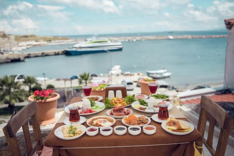 Day, Summer, On site, City view, Garden view, Sea view, Street view, Non alcoholic drinks, Non alcoholic drinks