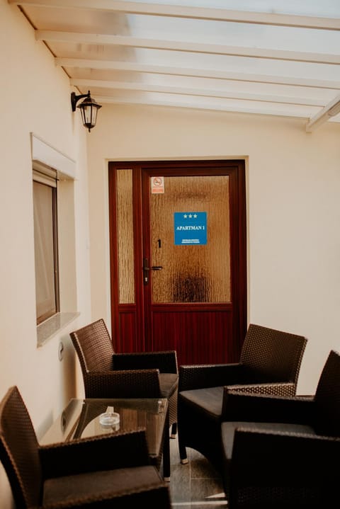 Property building, Balcony/Terrace