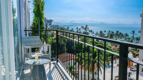 Bird's eye view, Landmark view, Sea view