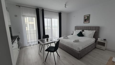 Bed, Living room, Photo of the whole room, Bedroom, towels