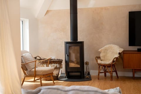 Stunning new 4 bed Penzance town Loft with parking House in Penzance