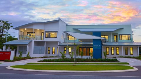 Property building, Facility for disabled guests, acessibility