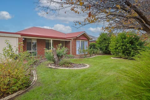 Property building, Garden view