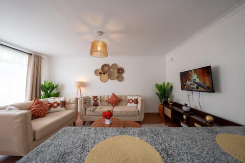 Communal lounge/ TV room, TV and multimedia, Living room, Seating area, Evening entertainment