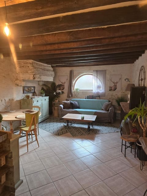 Une nuit au domaine House in Centre-Val de Loire