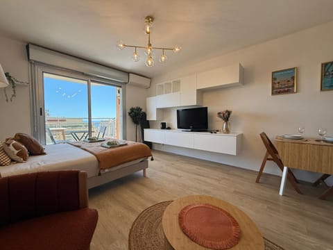 Le pano Apartment in Monaco