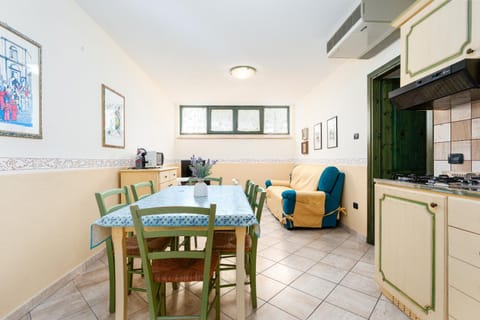 Casa Degli Ulivi 2 - seminterrato Apartment in Cala Liberotto