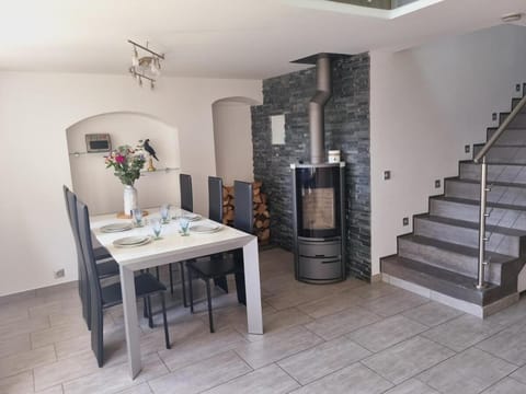 Le Beau-Mont Triplex moderne lit King Size proche Geneve Apartment in Haute-Savoie