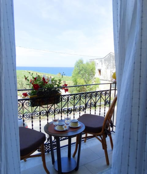 Natural landscape, View (from property/room), Balcony/Terrace, Sea view