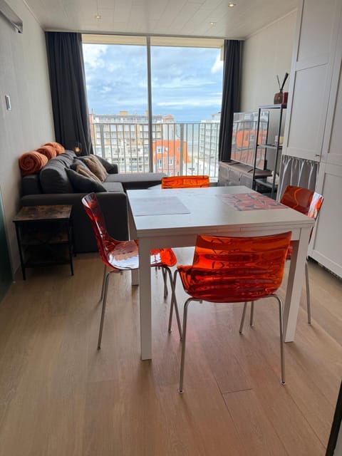 Santhooft - Appartement 2 rooms - 4 people maximum Apartment in Koksijde